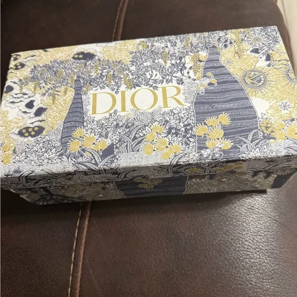 Dior Black and Cream Sandals - Picture 3 of 4